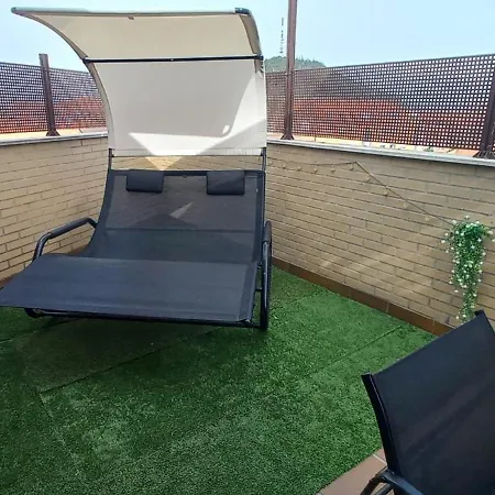 Atico Con 2 Y Garaje A 10 Minutos De דירה *